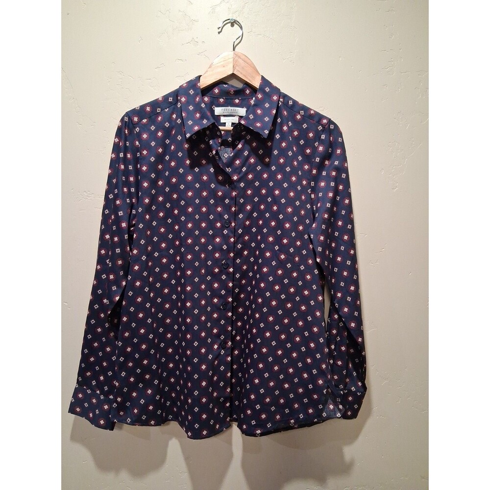 FoxCroft Appleseed's Wmn Sz 12 Shaped Wrinkle Free Button Up Navy Red Medallion